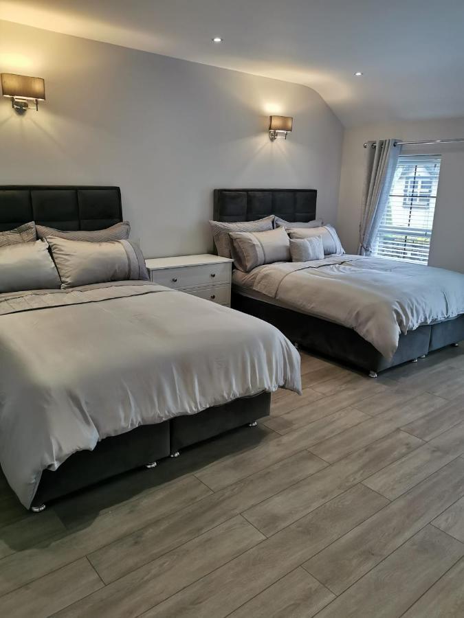 Modern 3-Bed Apartment In Magherafelt Sleeps 8 Екстер'єр фото